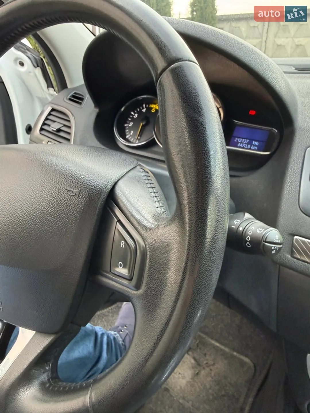 2013 Renault Megane - мініатюра 9