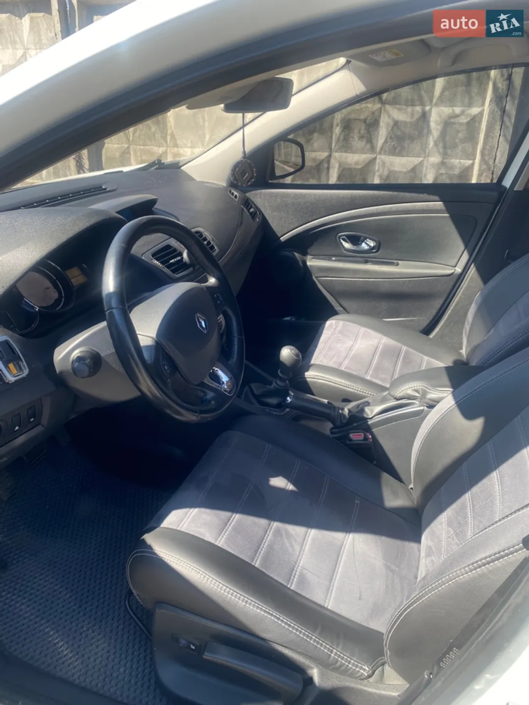 2014 Renault Megane - мініатюра 8