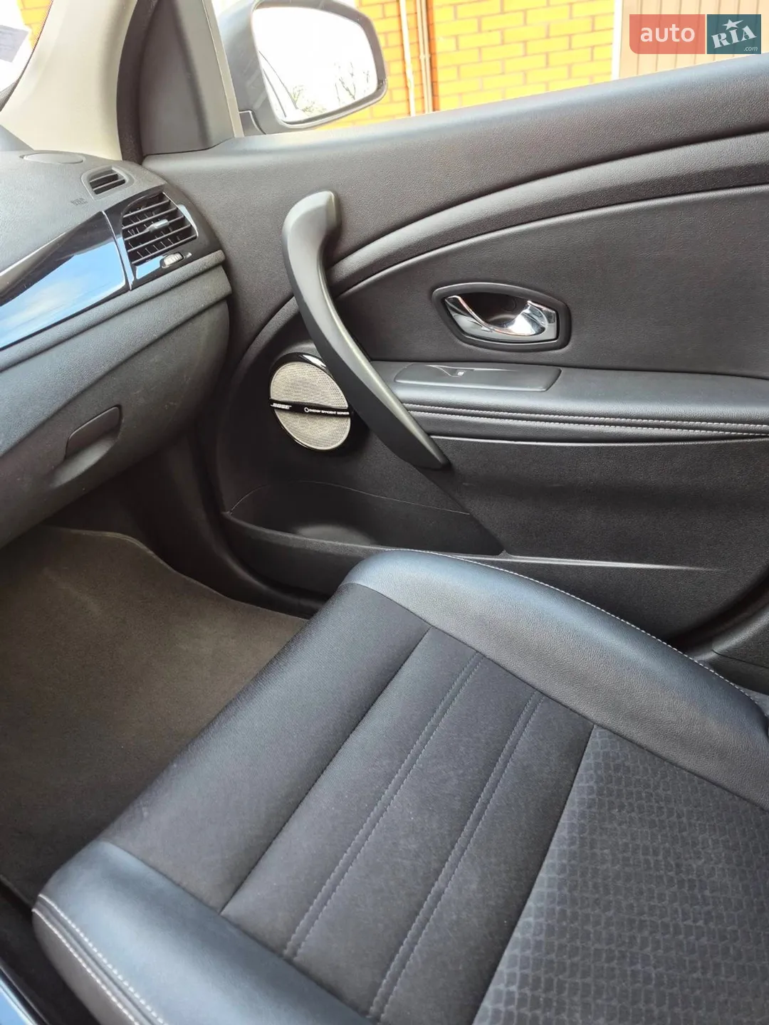 2015 Renault Megane - мініатюра 29