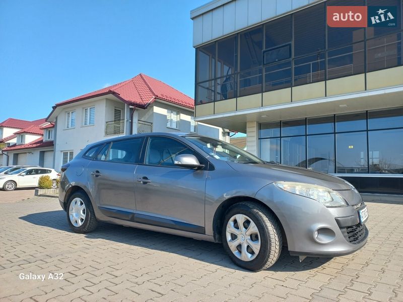 Универсал Renault Megane 2010 в Снятине