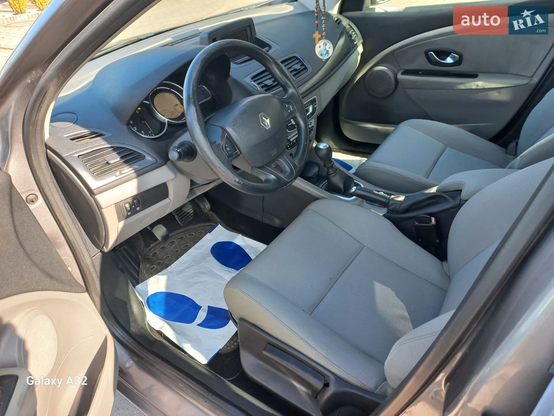 2010 Renault Megane - мініатюра 13