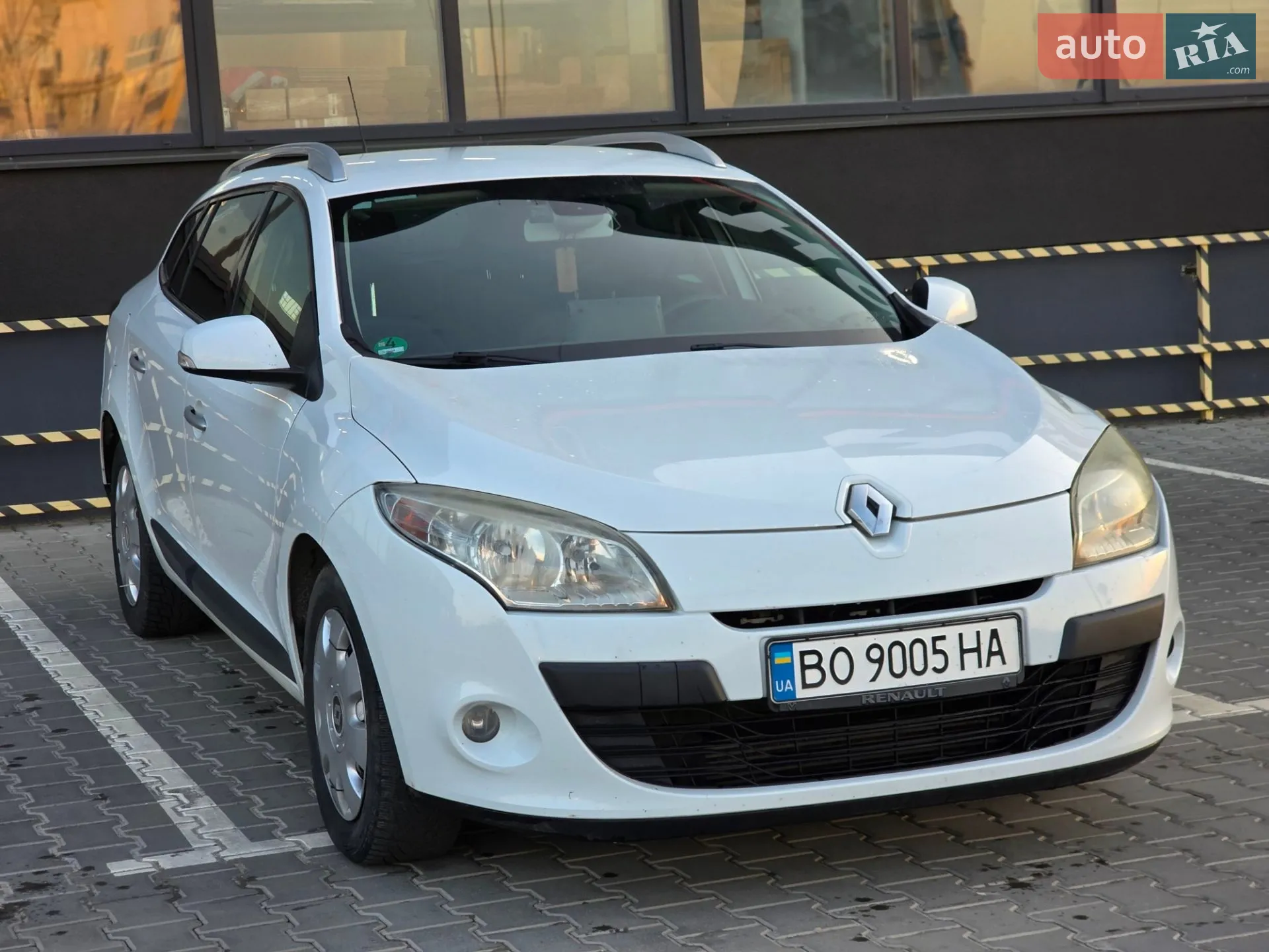 2010 Renault Megane - мініатюра 4