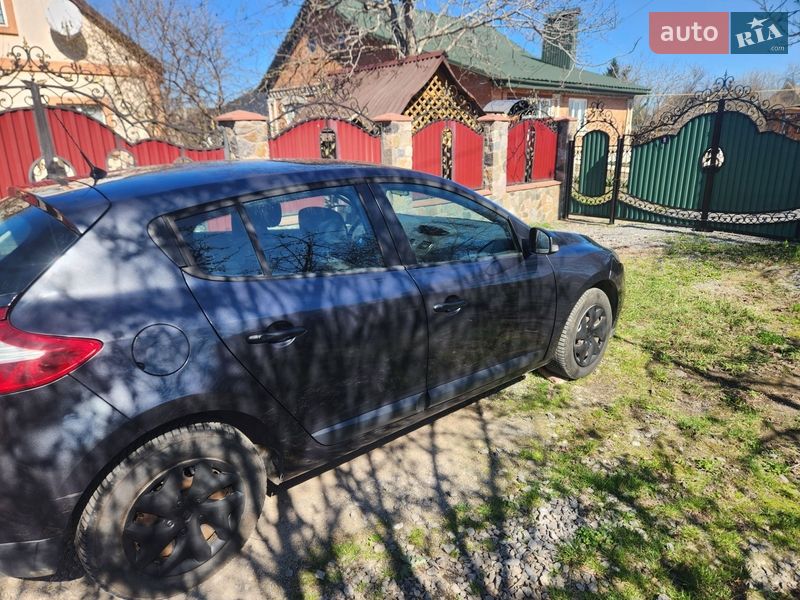 Хэтчбек Renault Megane 2012 в Хмельнике