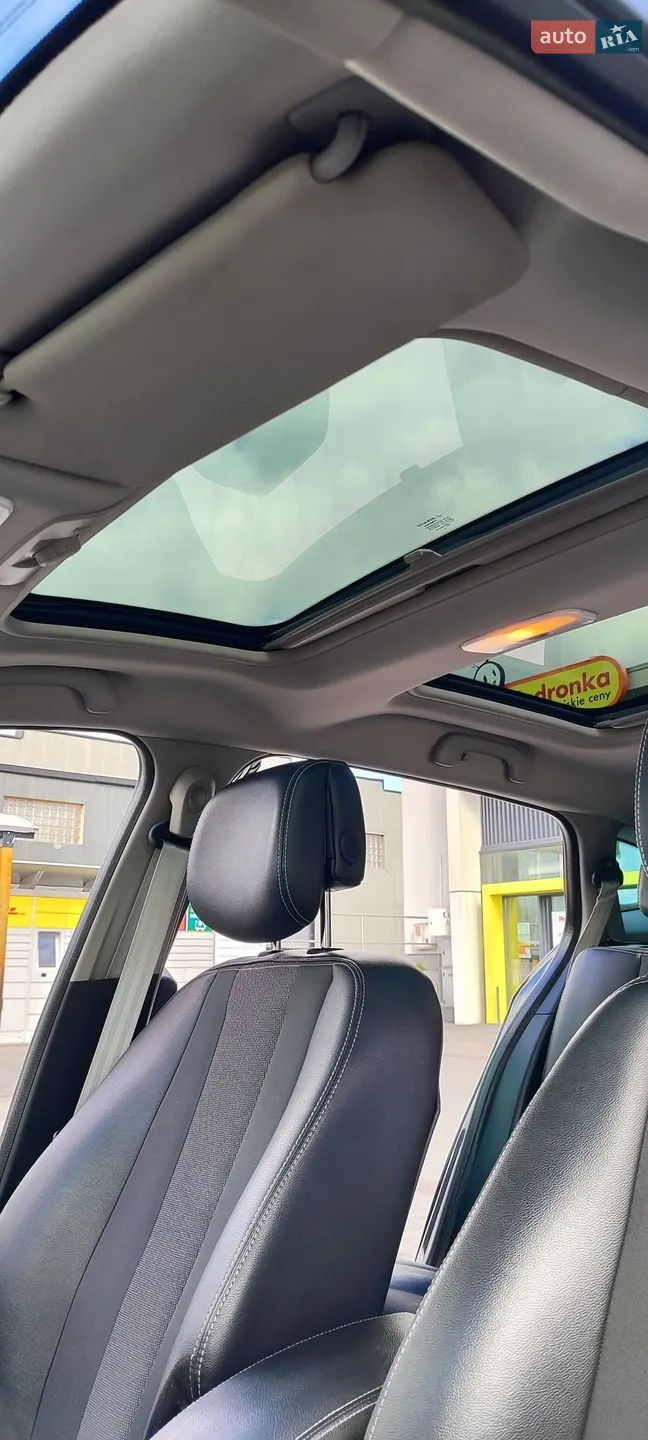 2012 Renault Megane - мініатюра 10