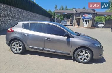 Хэтчбек Renault Megane 2011 в Волочиске