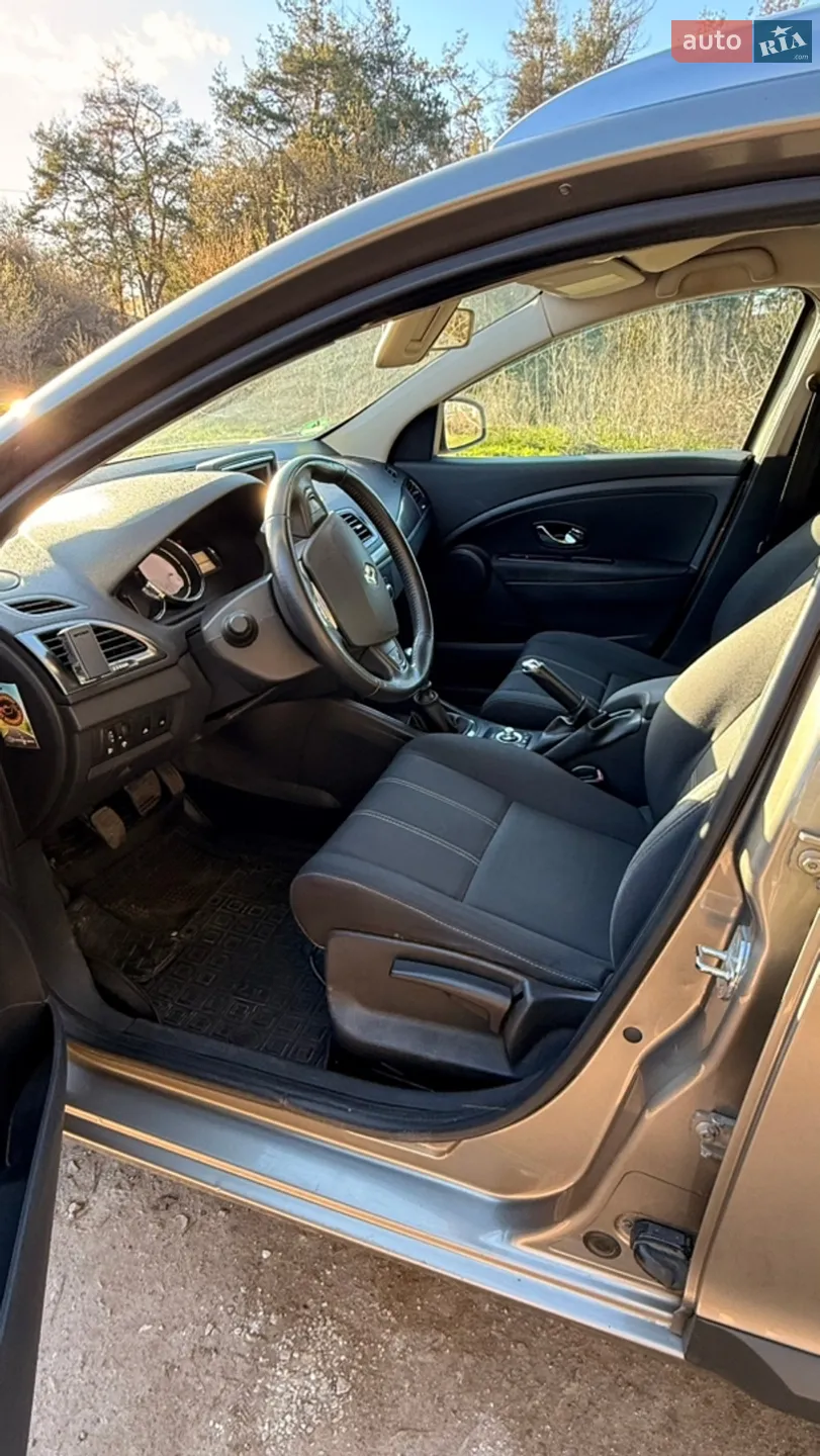 2013 Renault Megane - мініатюра 15