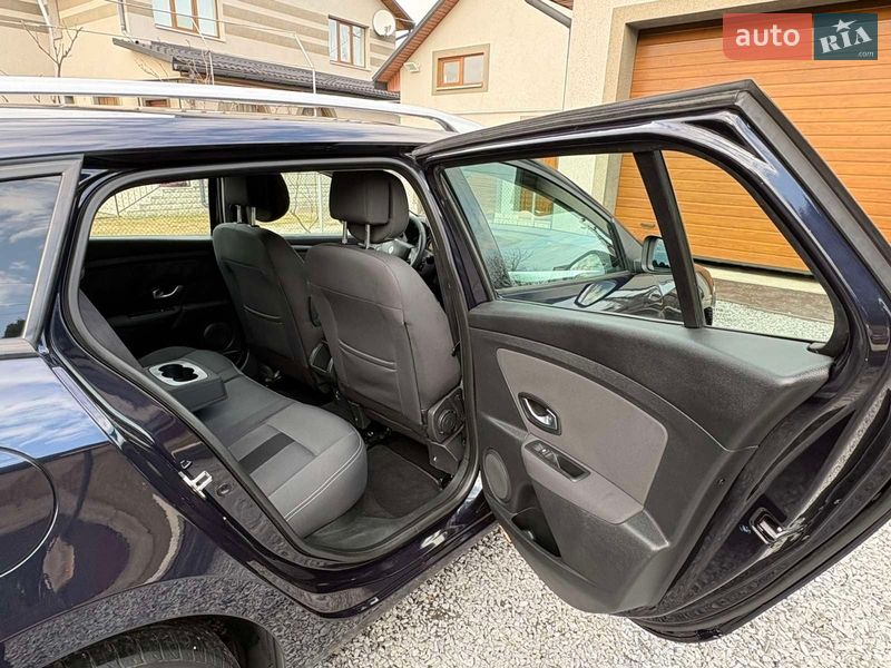 Універсал Renault Megane 2009 в Рівному фото 23 Універсал Renault Megane 2009 в Рівному