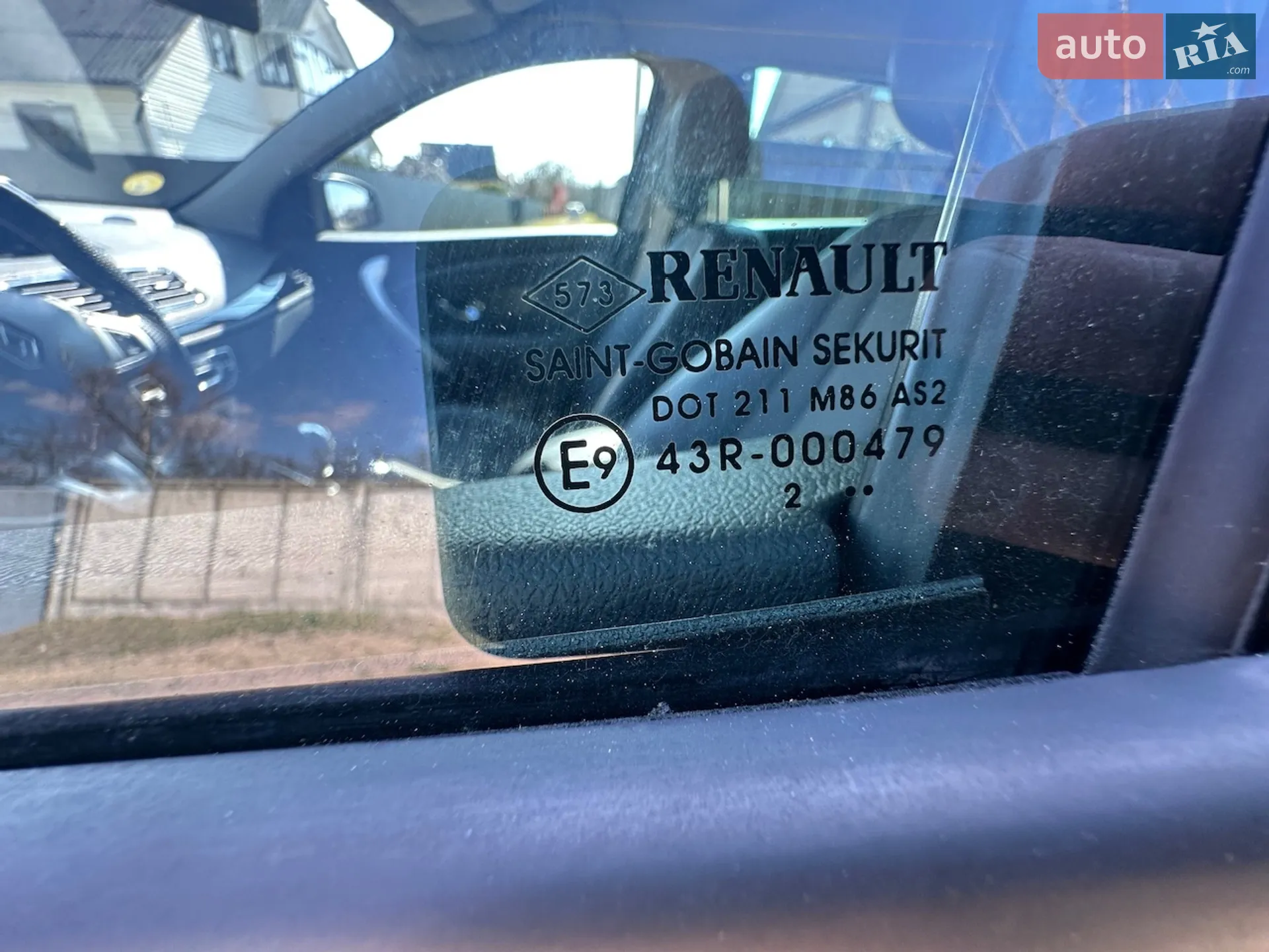 2012 Renault Megane - мініатюра 25