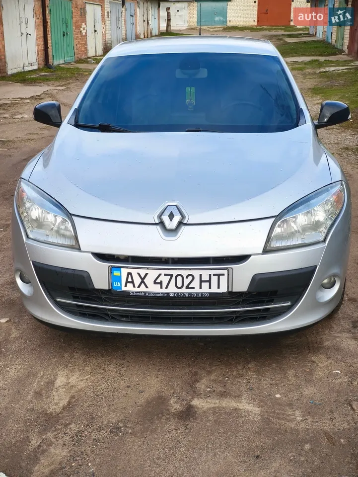 2010 Renault Megane - мініатюра 15