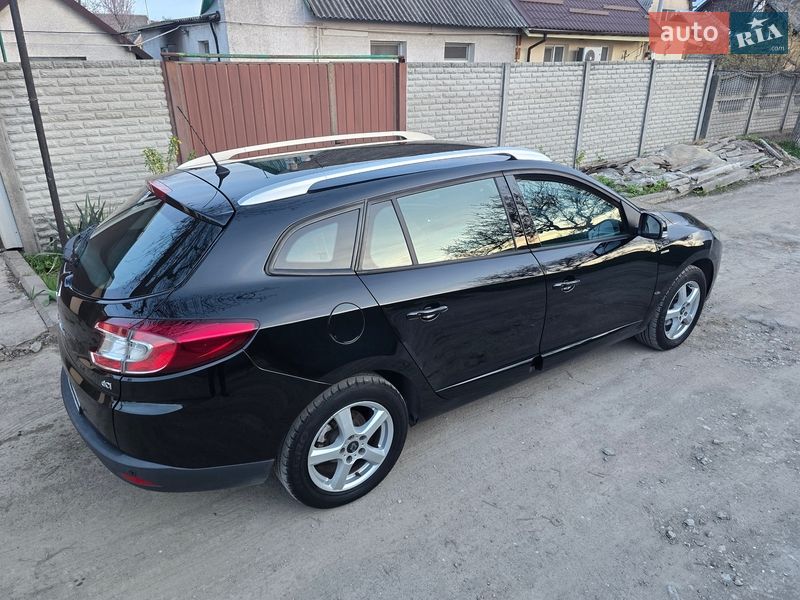 Универсал Renault Megane 2015 в Запорожье