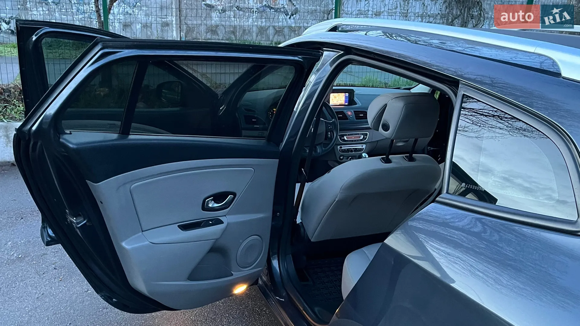 2010 Renault Megane - мініатюра 32