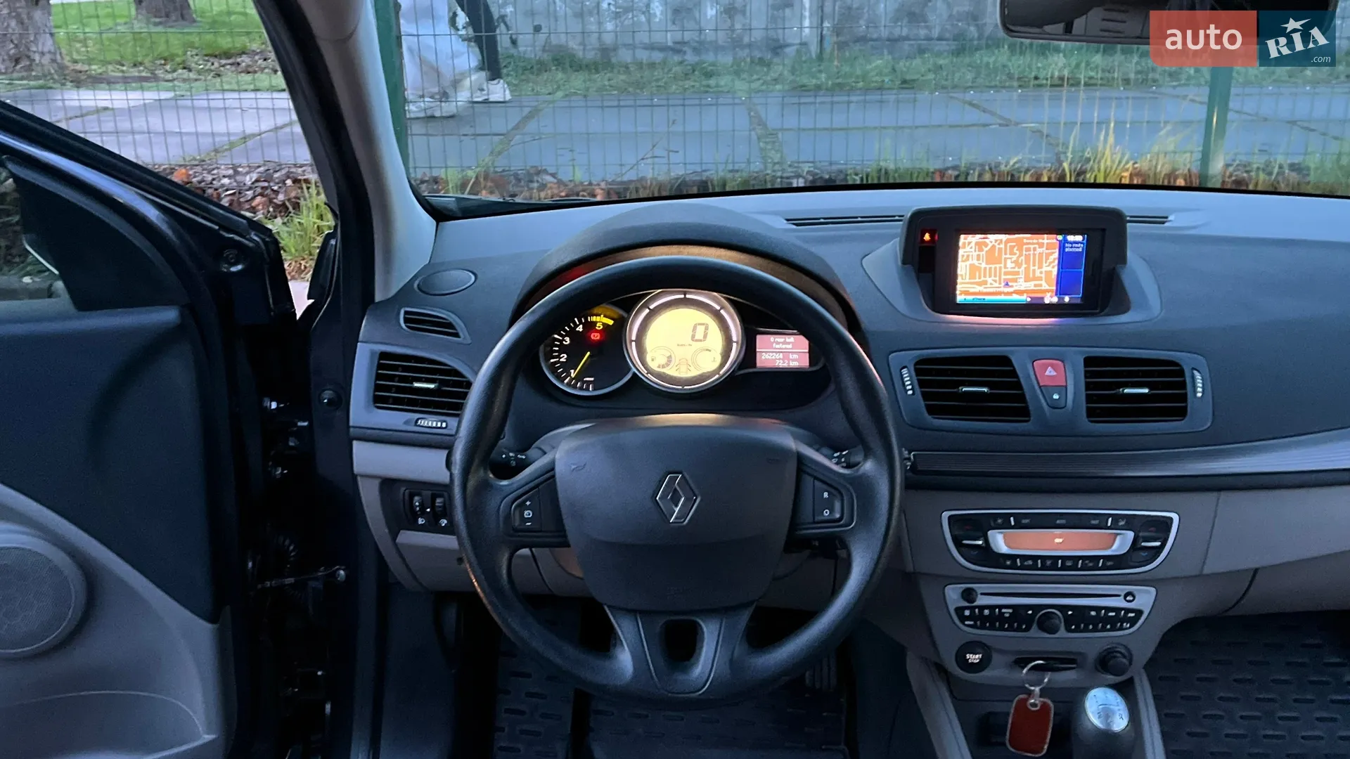 2010 Renault Megane - мініатюра 47