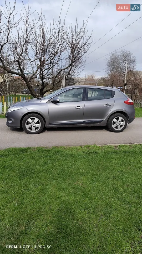 2011 Renault Megane - мініатюра 18
