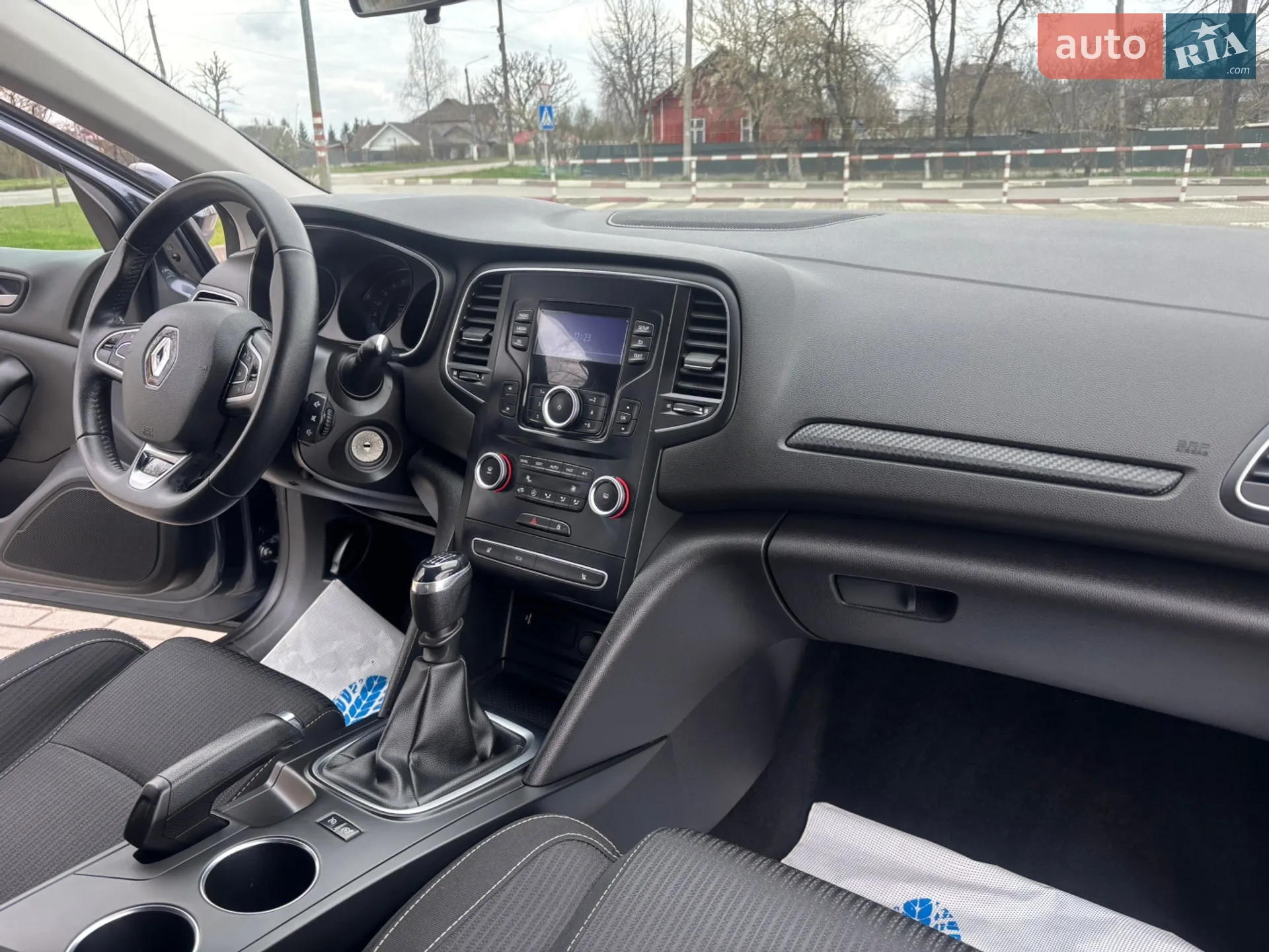 2018 Renault Megane - мініатюра 23