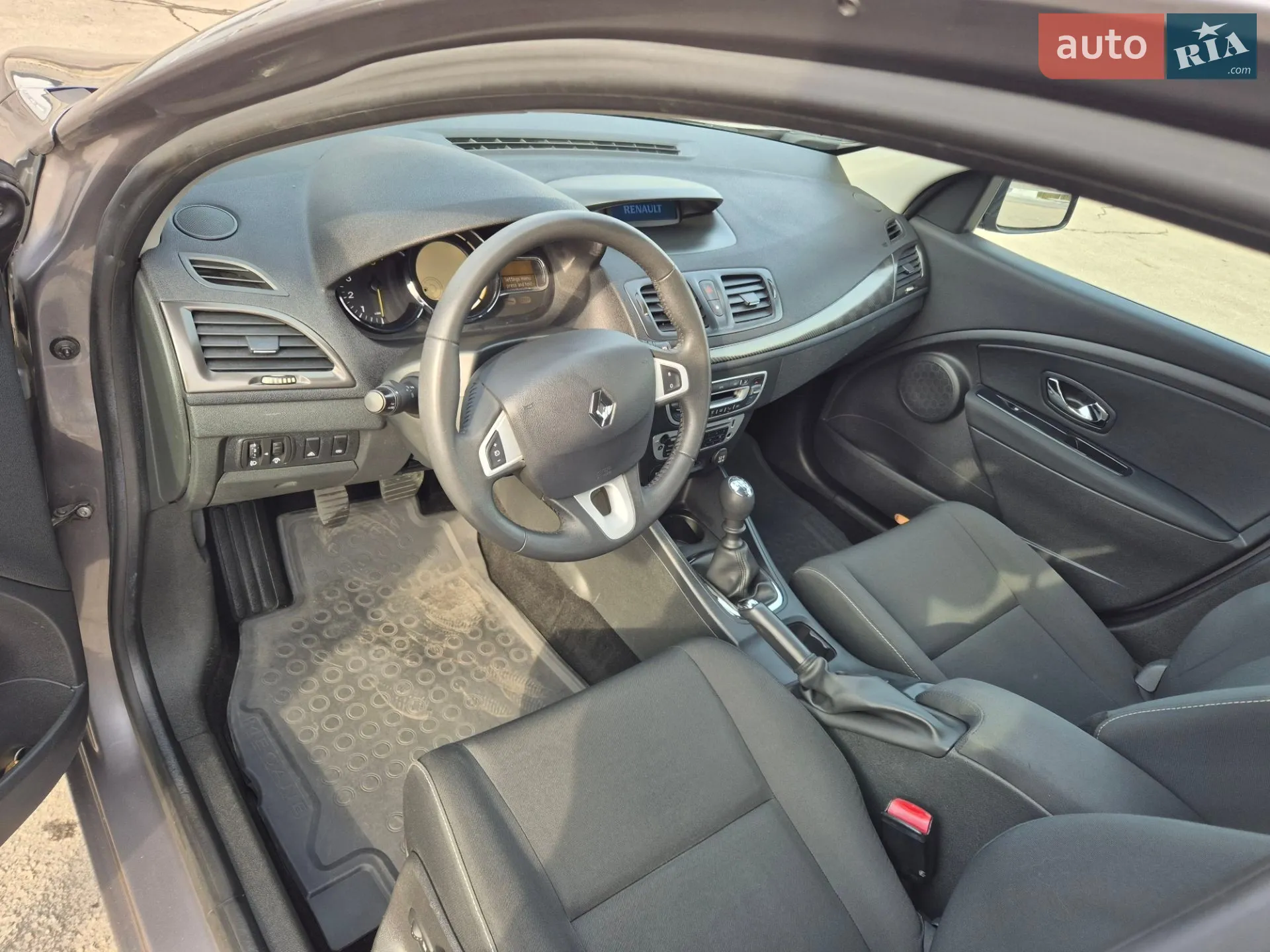 2012 Renault Megane - мініатюра 15