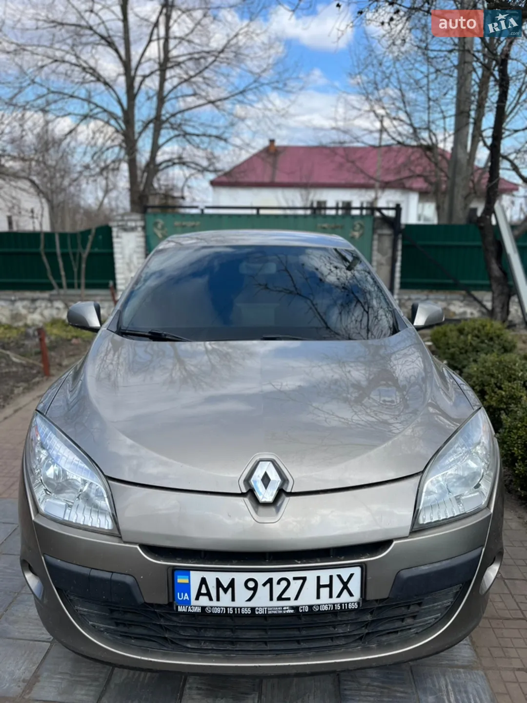 2010 Renault Megane - мініатюра 2