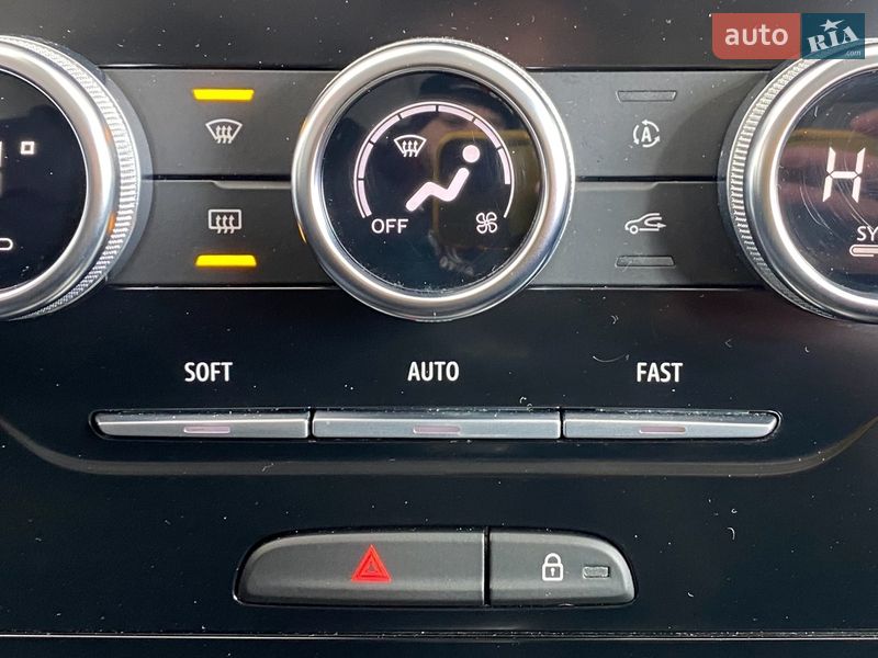 Універсал Renault Megane 2020 в Львові фото 23 Універсал Renault Megane 2020 в Львові