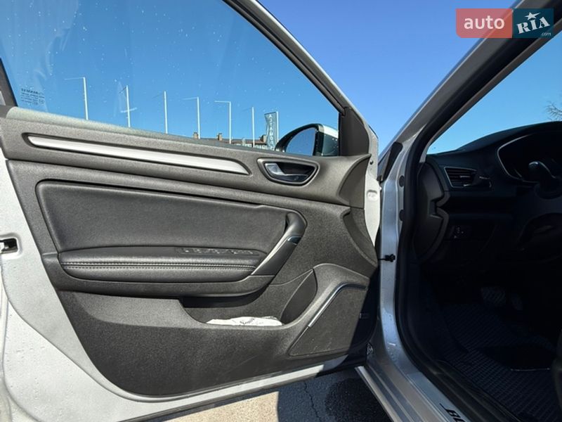 Универсал Renault Megane 2017 в Лесниках