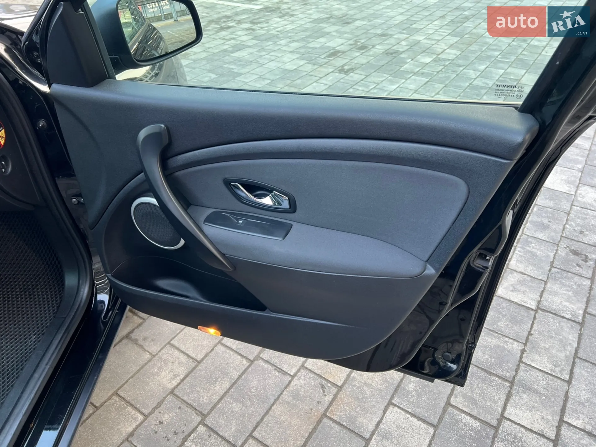 2012 Renault Megane - мініатюра 34