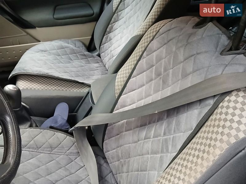 Хетчбек Renault Megane 2003 в Вараші