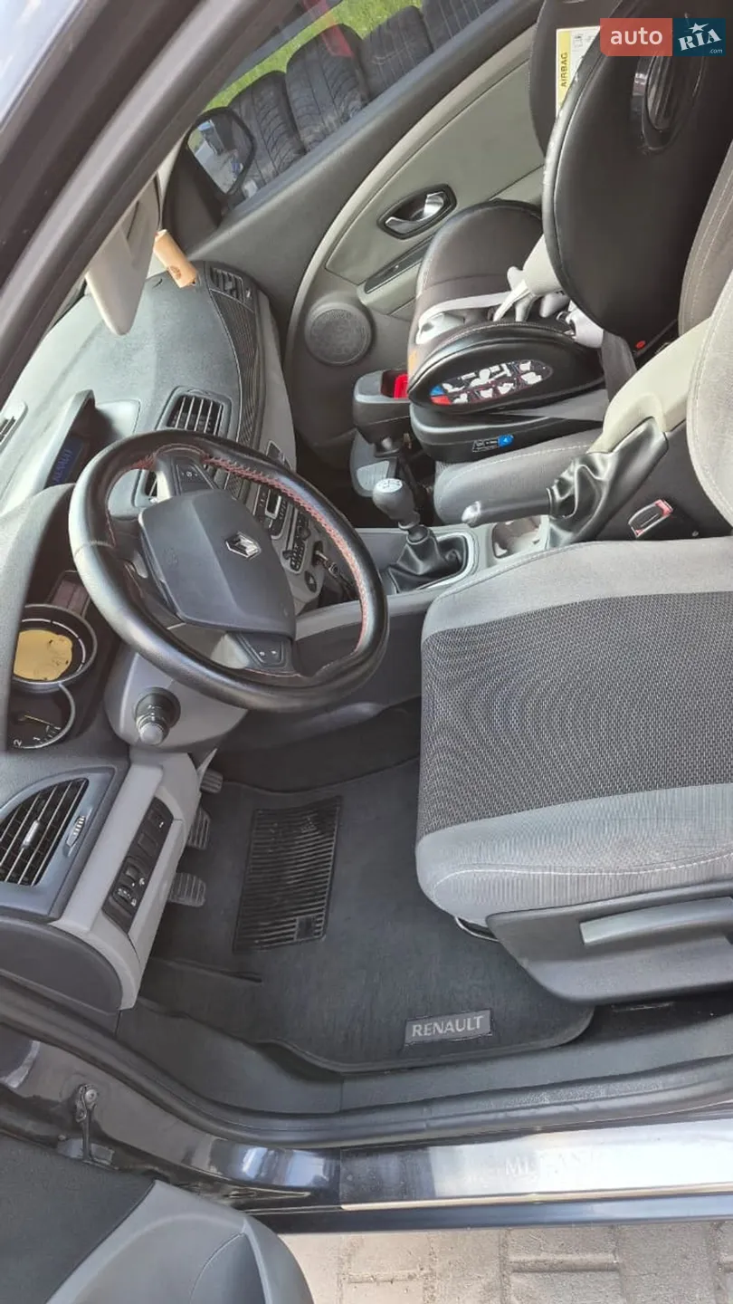 2010 Renault Megane - мініатюра 4