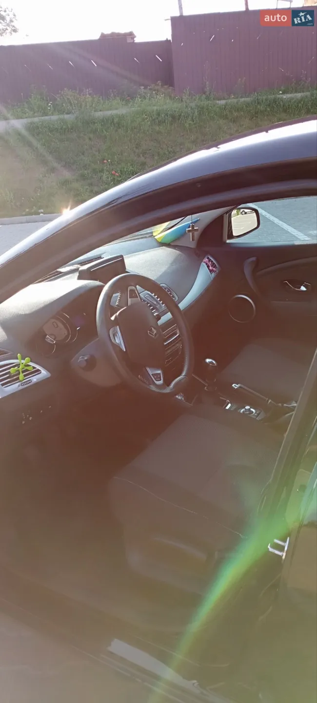 2012 Renault Megane - мініатюра 13