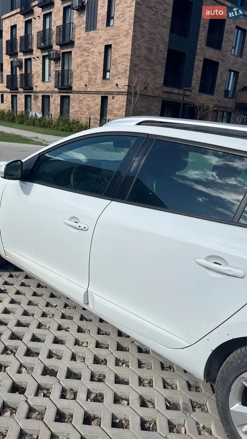 2012 Renault Megane - мініатюра 4