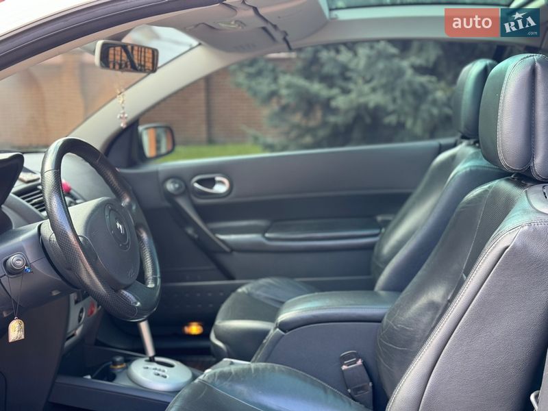 Кабріолет Renault Megane 2005 в Рівному