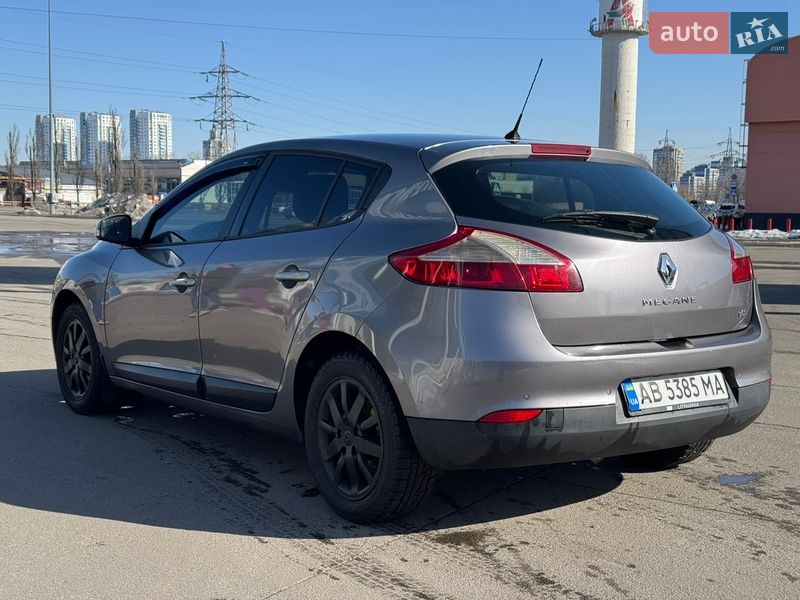 Хэтчбек Renault Megane 2008 в Киеве