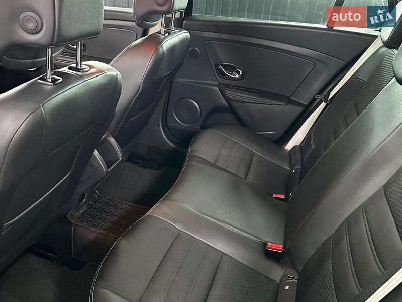 Универсал Renault Megane 2015 в Киеве