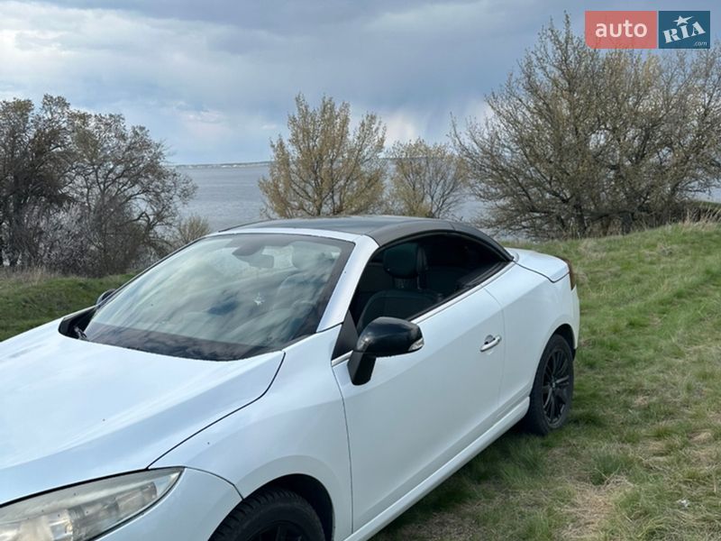 Кабриолет Renault Megane 2011 в Верхнеднепровске