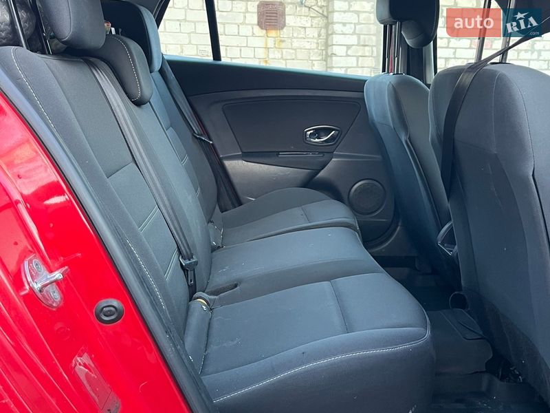 Универсал Renault Megane 2014 в Чернигове фото 6 Универсал Renault Megane 2014 в Чернигове