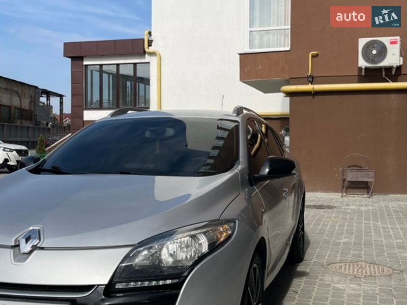 Універсал Renault Megane 2013 в Івано-Франківську фото 2 Універсал Renault Megane 2013 в Івано-Франківську