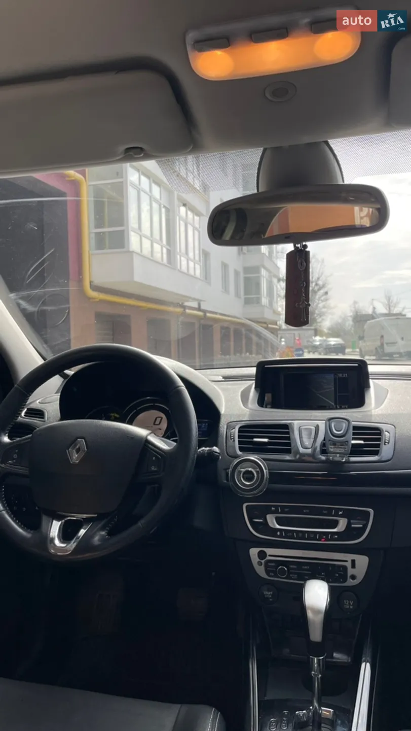 2013 Renault Megane - мініатюра 25
