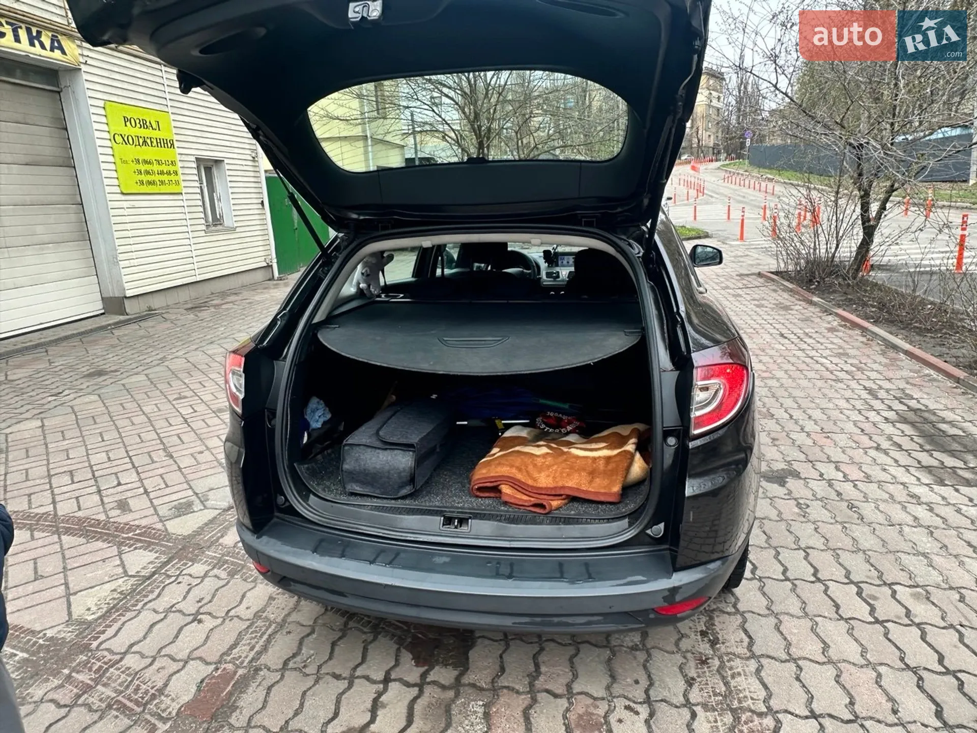 2010 Renault Megane - мініатюра 3