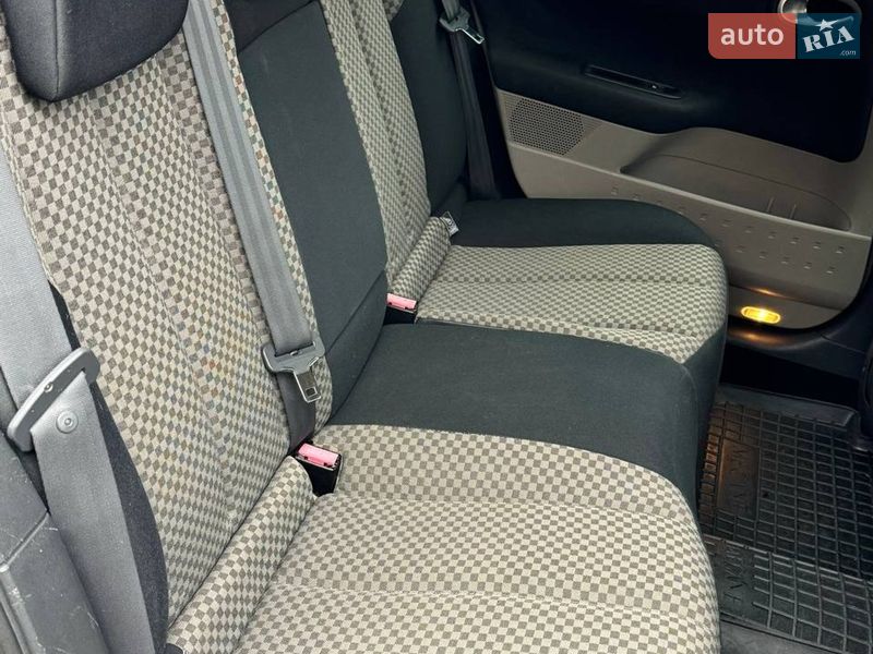 Универсал Renault Megane 2004 в Черкассах фото 10 Универсал Renault Megane 2004 в Черкассах