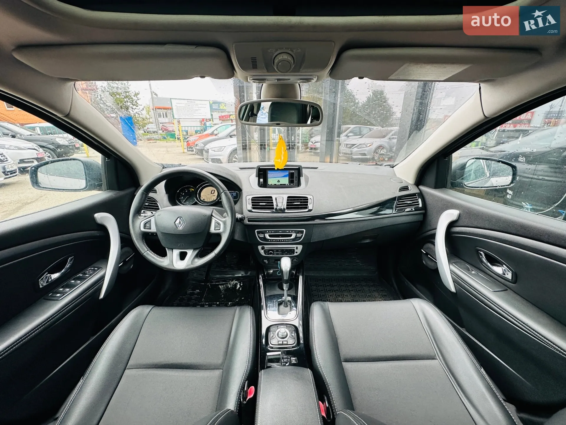 2012 Renault Megane - мініатюра 24