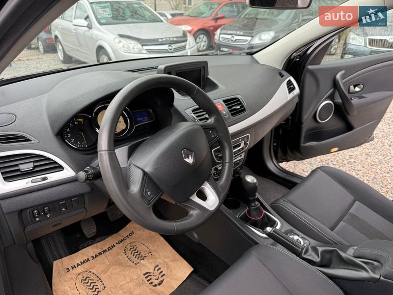 Универсал Renault Megane 2012 в Полтаве фото 28 Универсал Renault Megane 2012 в Полтаве