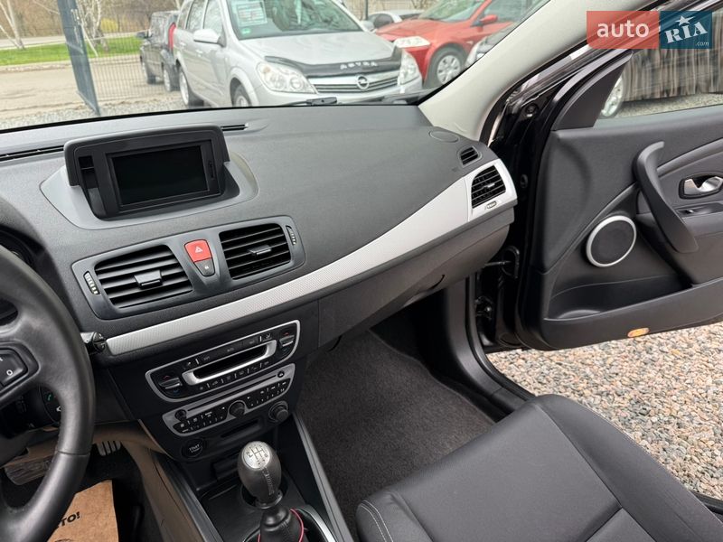 Универсал Renault Megane 2012 в Полтаве фото 30 Универсал Renault Megane 2012 в Полтаве