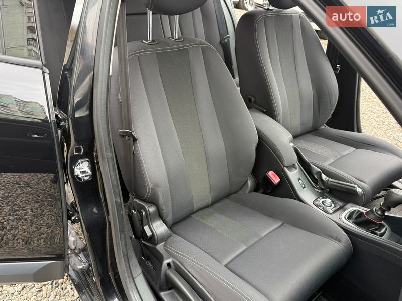 Универсал Renault Megane 2012 в Полтаве фото 36 Универсал Renault Megane 2012 в Полтаве