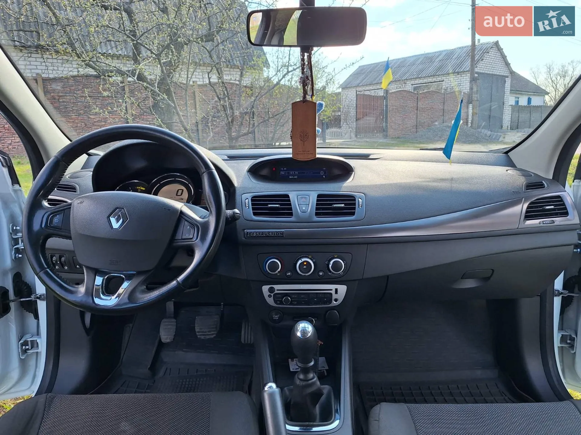 2014 Renault Megane - мініатюра 11