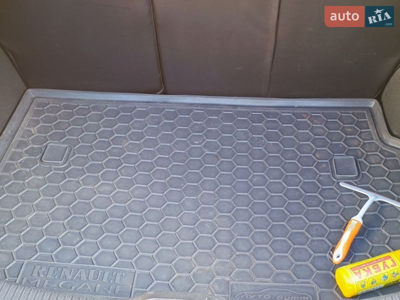 Хэтчбек Renault Megane 2011 в Житомире