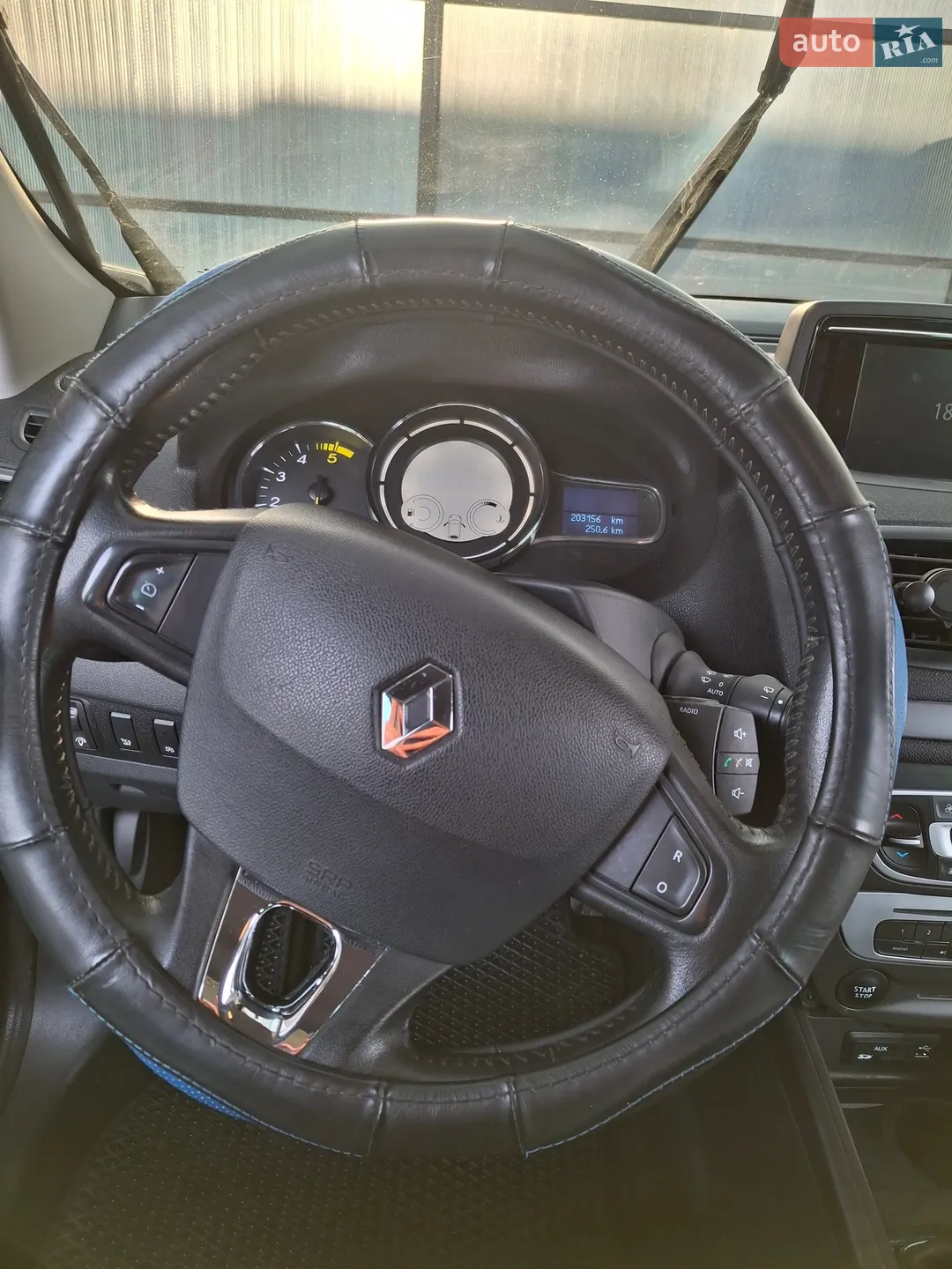2015 Renault Megane - мініатюра 2