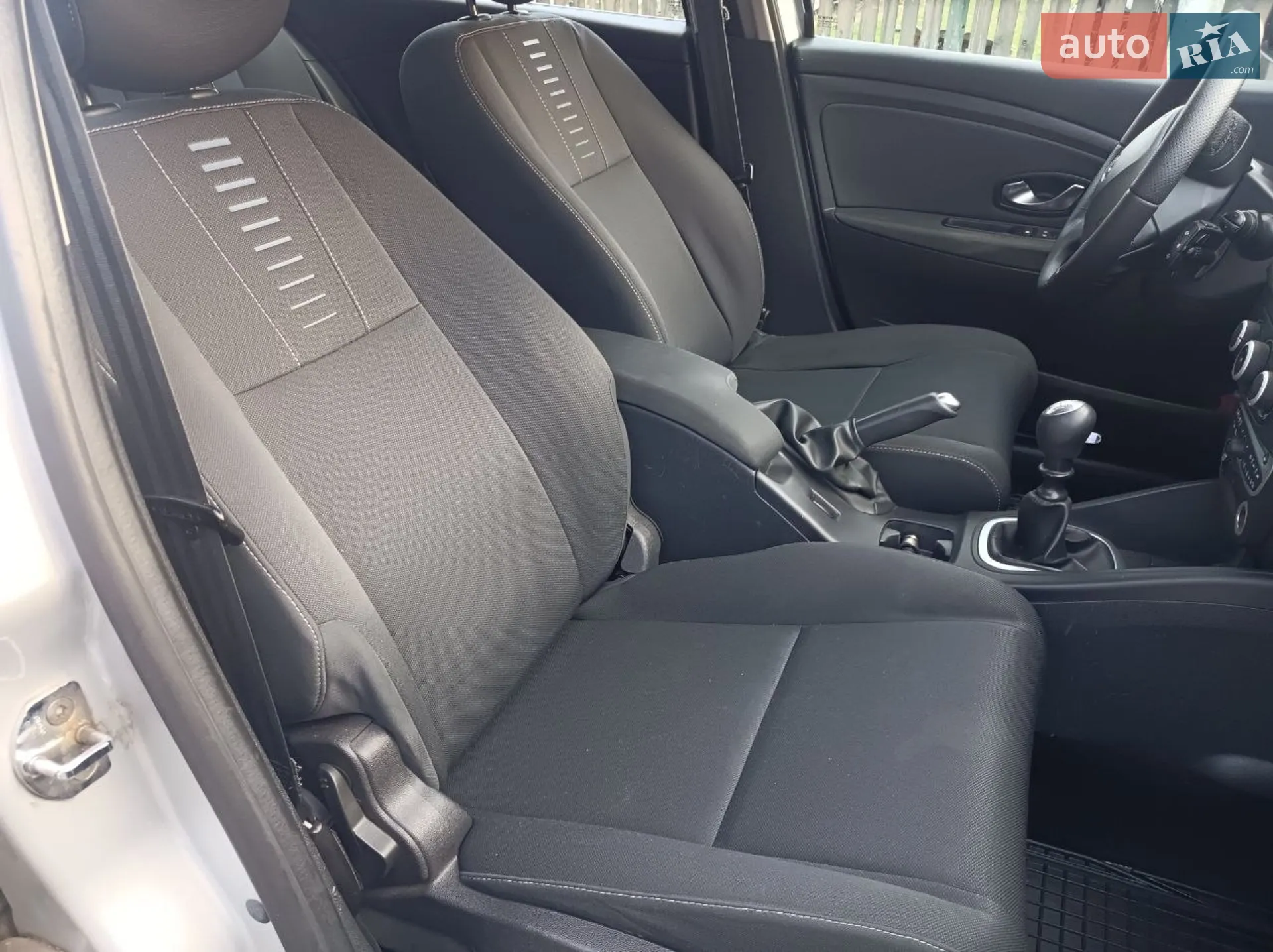 2010 Renault Megane - мініатюра 62