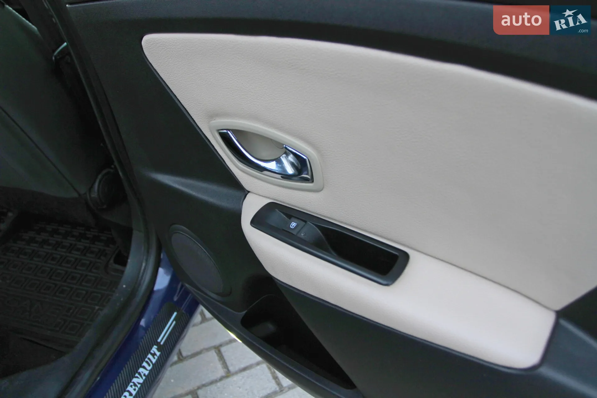 2012 Renault Megane - мініатюра 18