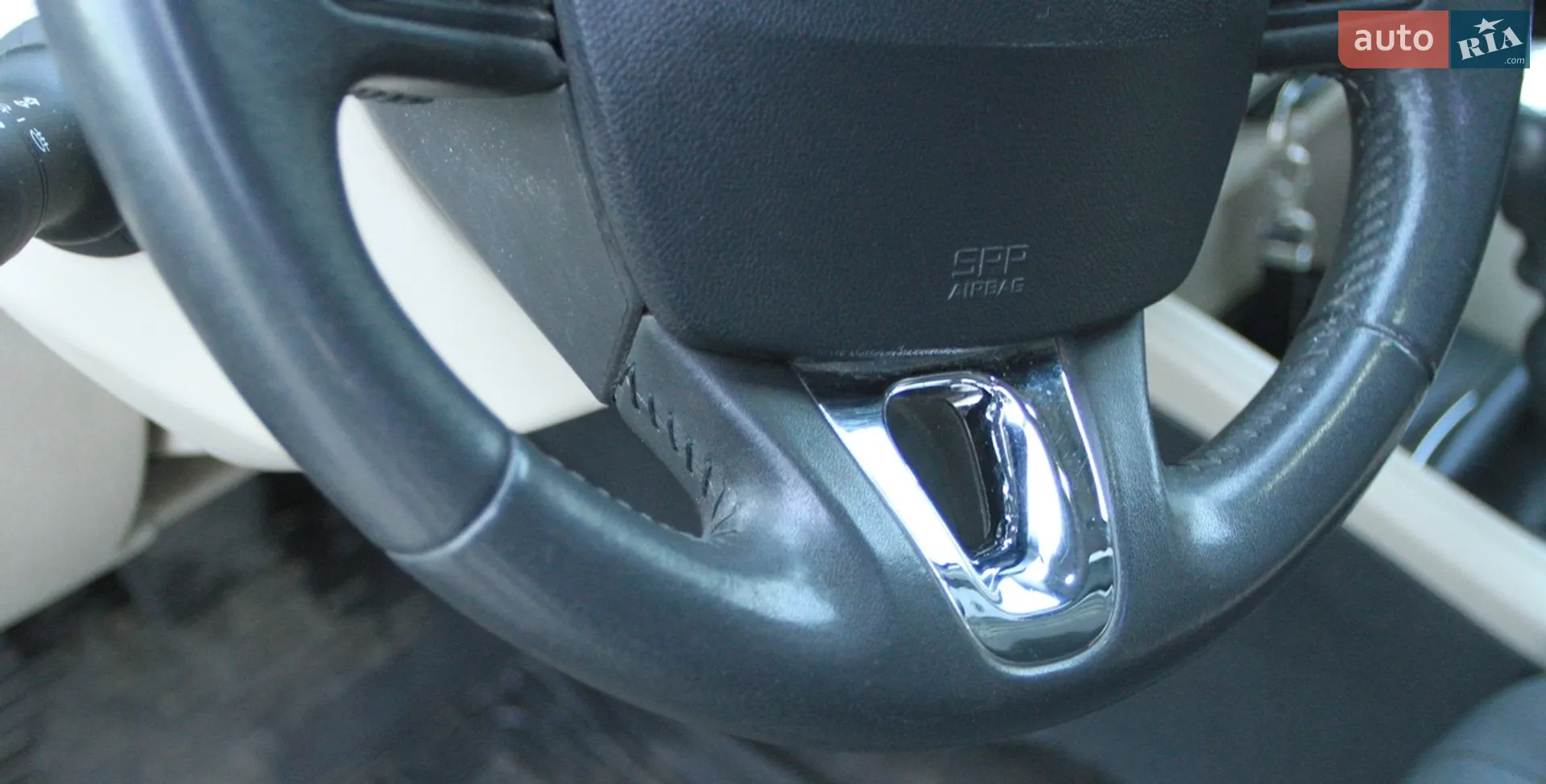 2012 Renault Megane - мініатюра 23