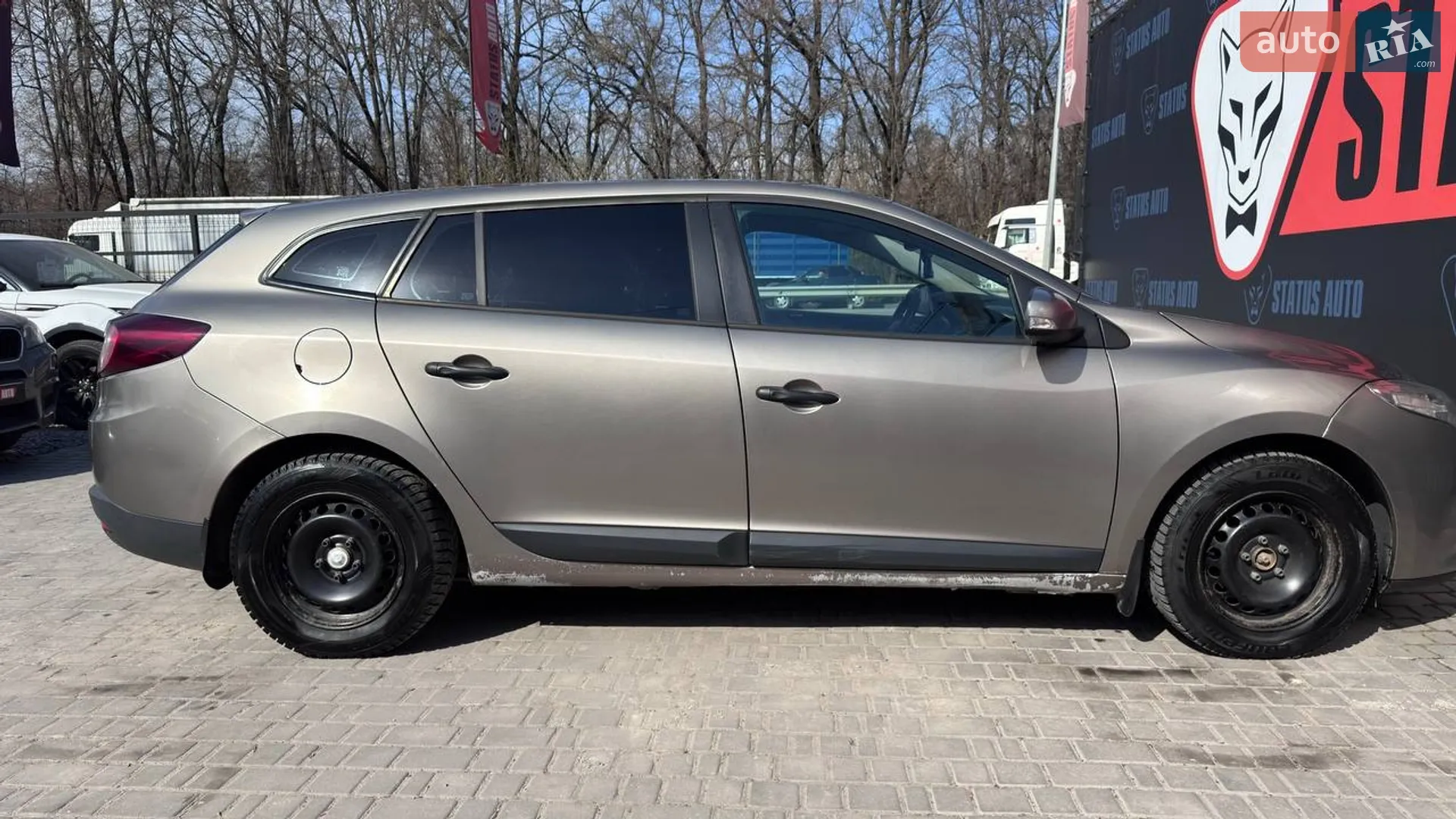 2010 Renault Megane - мініатюра 11