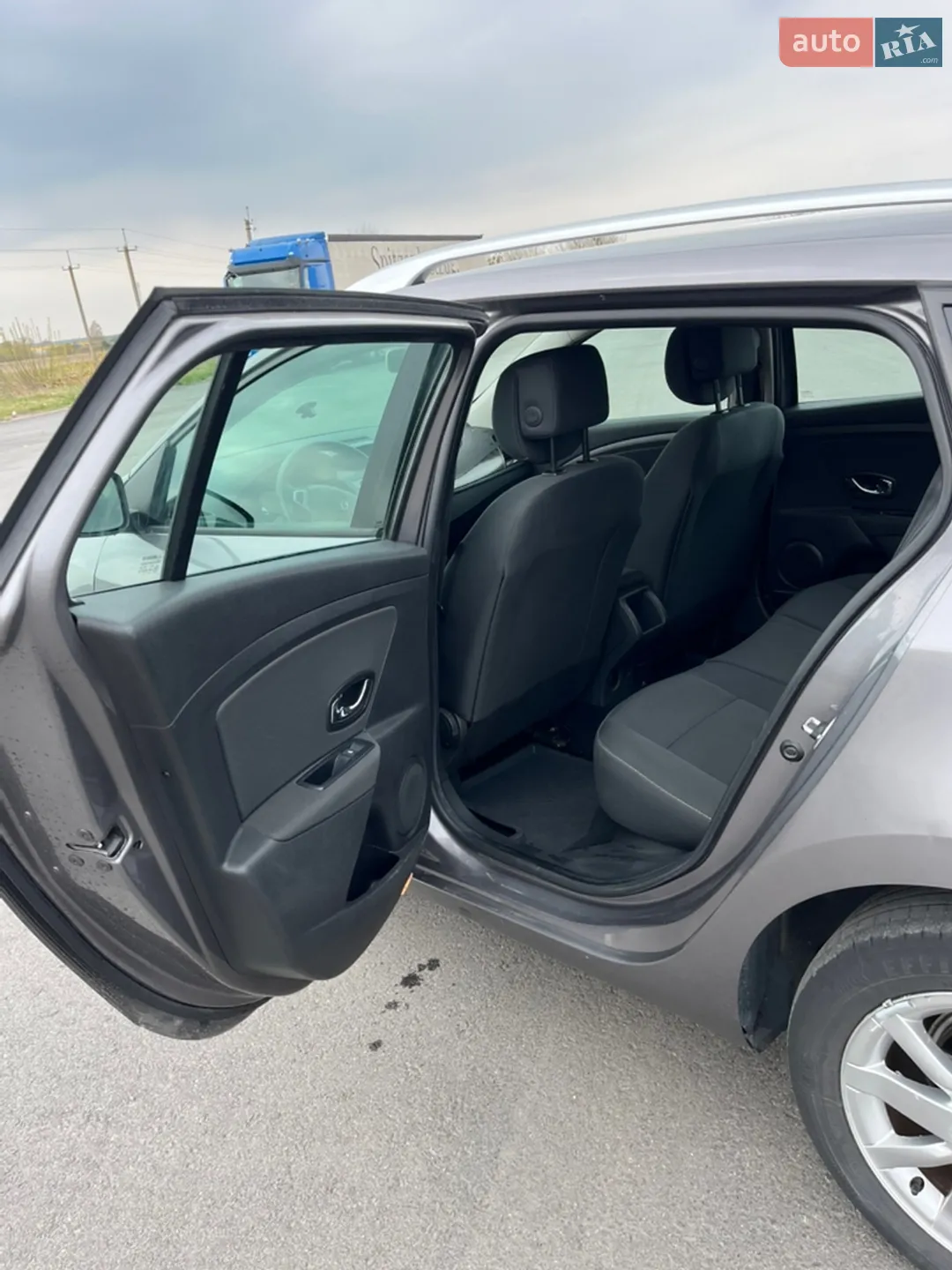 2012 Renault Megane - мініатюра 18