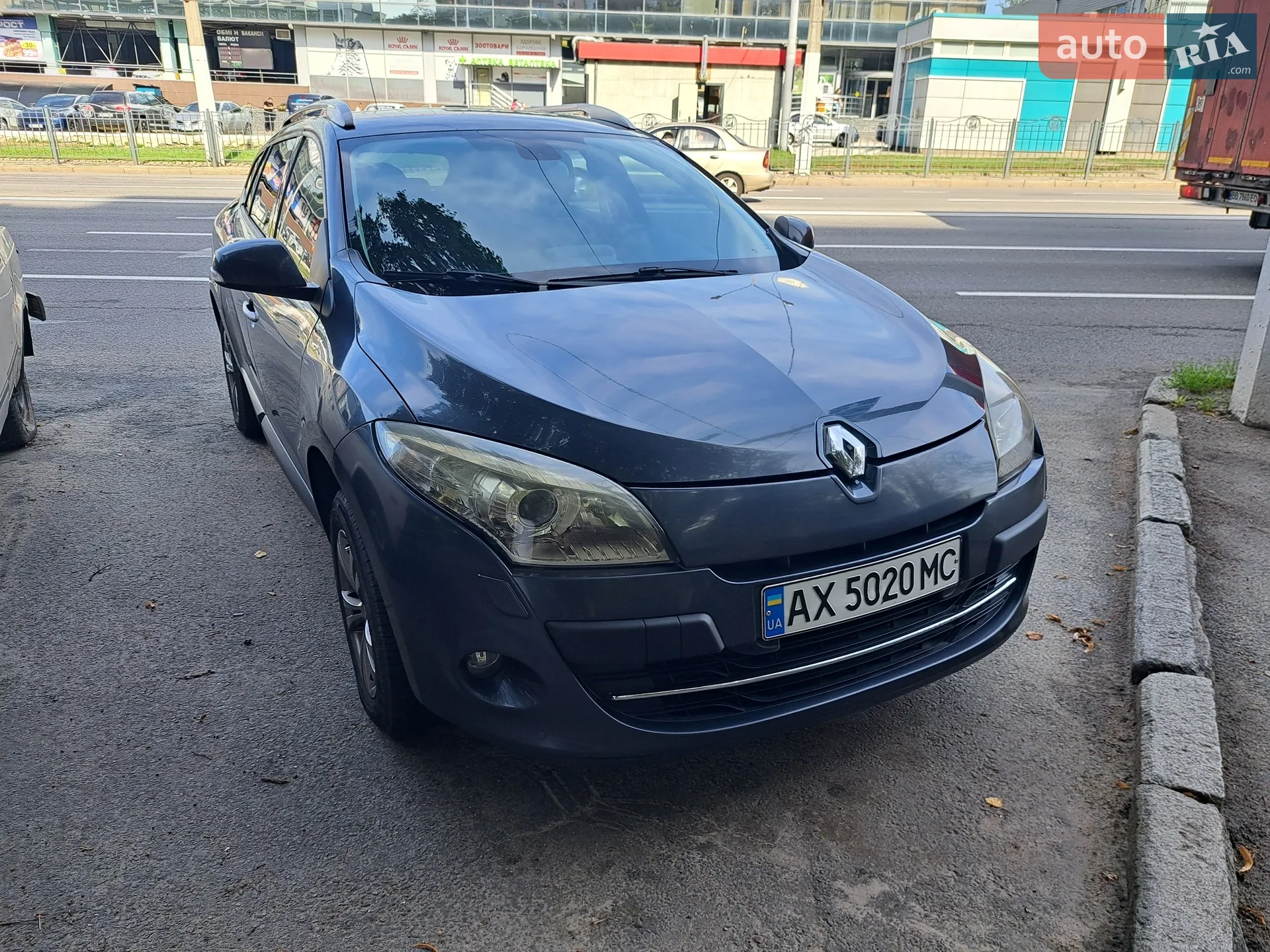 2010 Renault Megane - фото 1