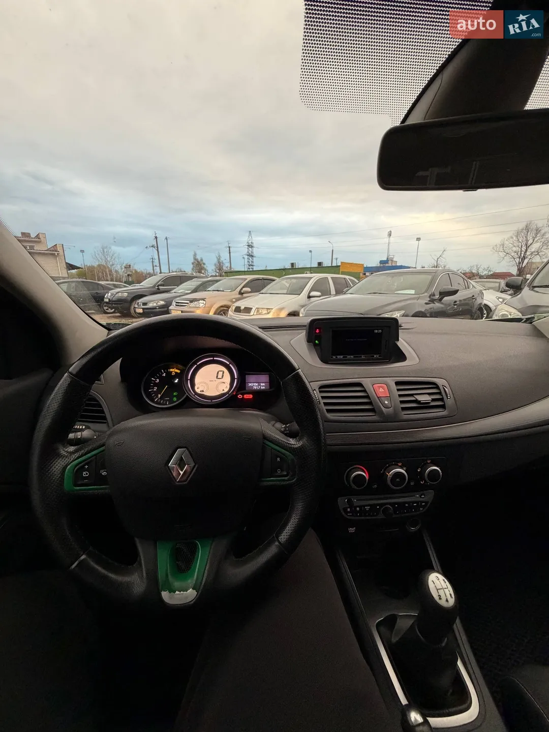 2011 Renault Megane - мініатюра 37